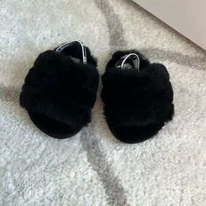 Baby ugg black slippers size 2